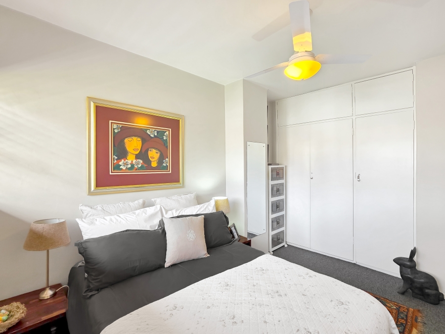 2 Bedroom Property for Sale in Green Point Western Cape